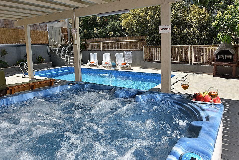 אחוזת חוף כנרת Kinneret Village Tiberíades Exterior foto